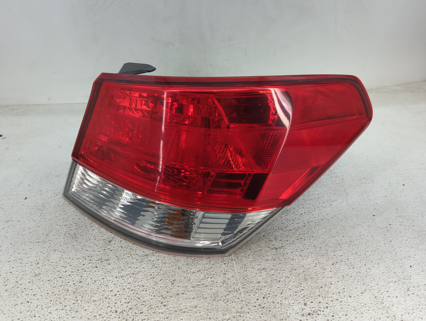 2010-2014 Subaru Legacy Tail Light Assembly Passenger Right OEM Fits Fits 2010 2011 2012 2013 2014 OEM Used Auto Parts - Oem