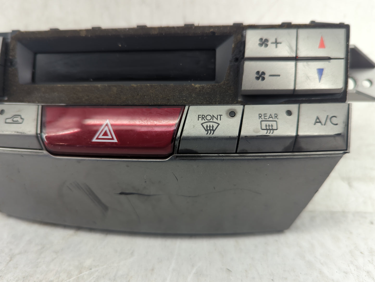 2010-2014 Subaru Legacy Climate Control Module Temperature AC/Heater Replacement P/N:A2C53333396 72311AJ03A Fits OEM Used Au