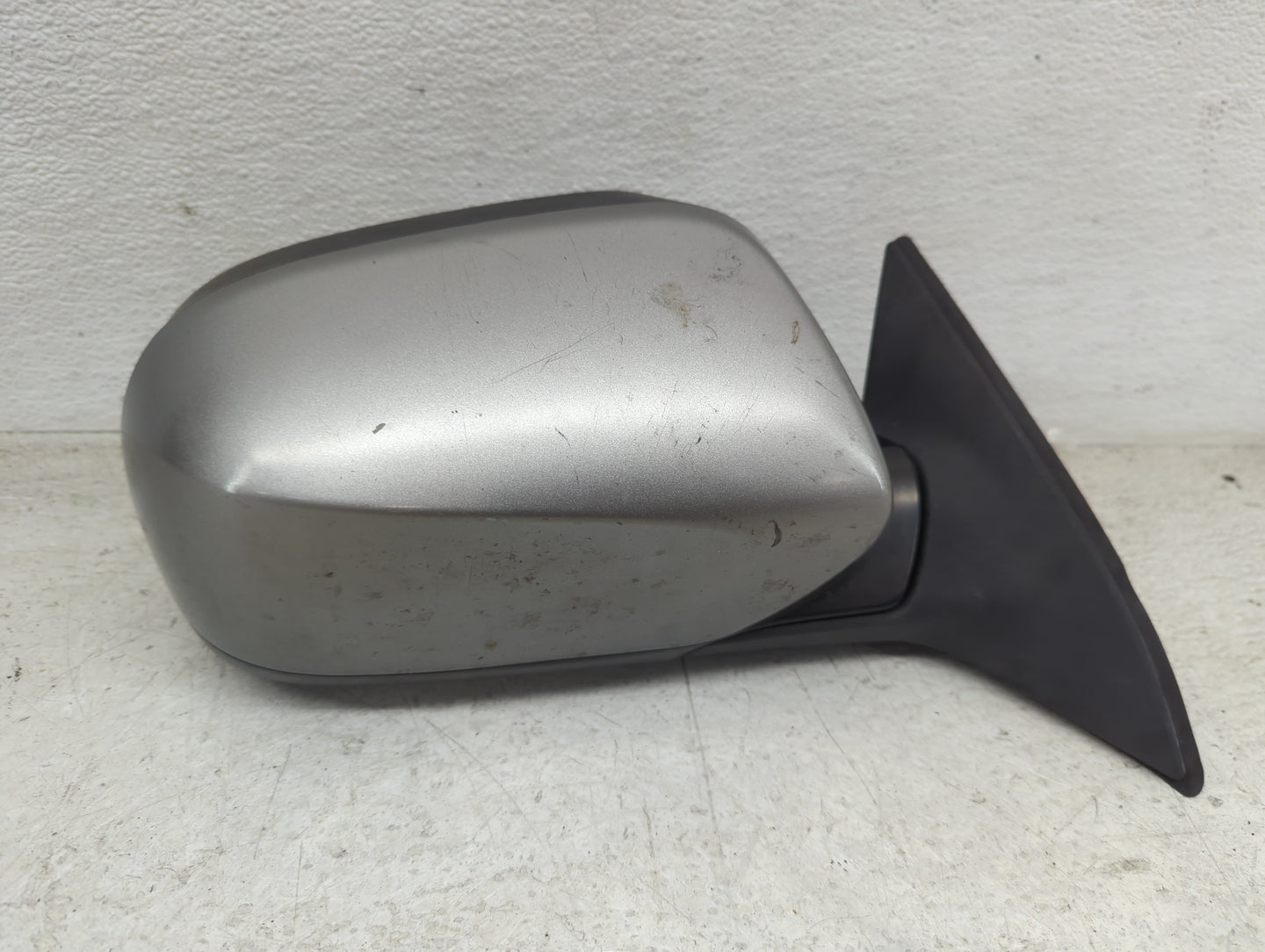 2011-2014 Subaru Legacy Passenger Side View Mirror - Right Door Mirror OEM Used - Oemusedautoparts1.com