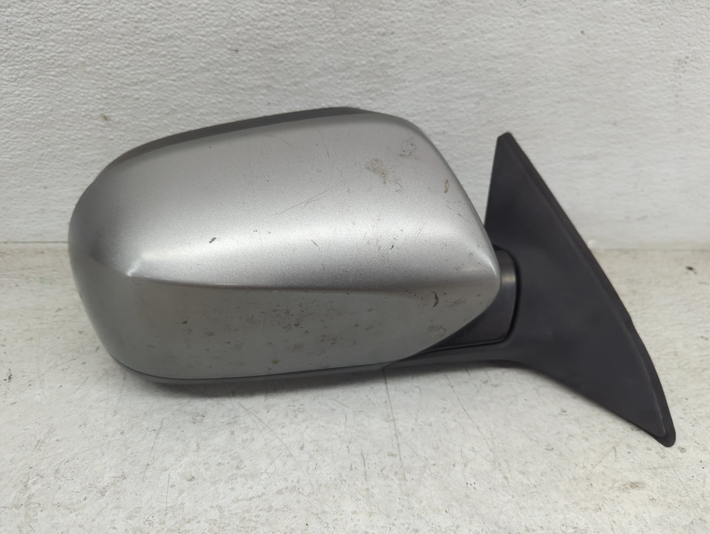 2011-2014 Subaru Legacy Passenger Side View Mirror - Right Door Mirror OEM Used - Oemusedautoparts1.com