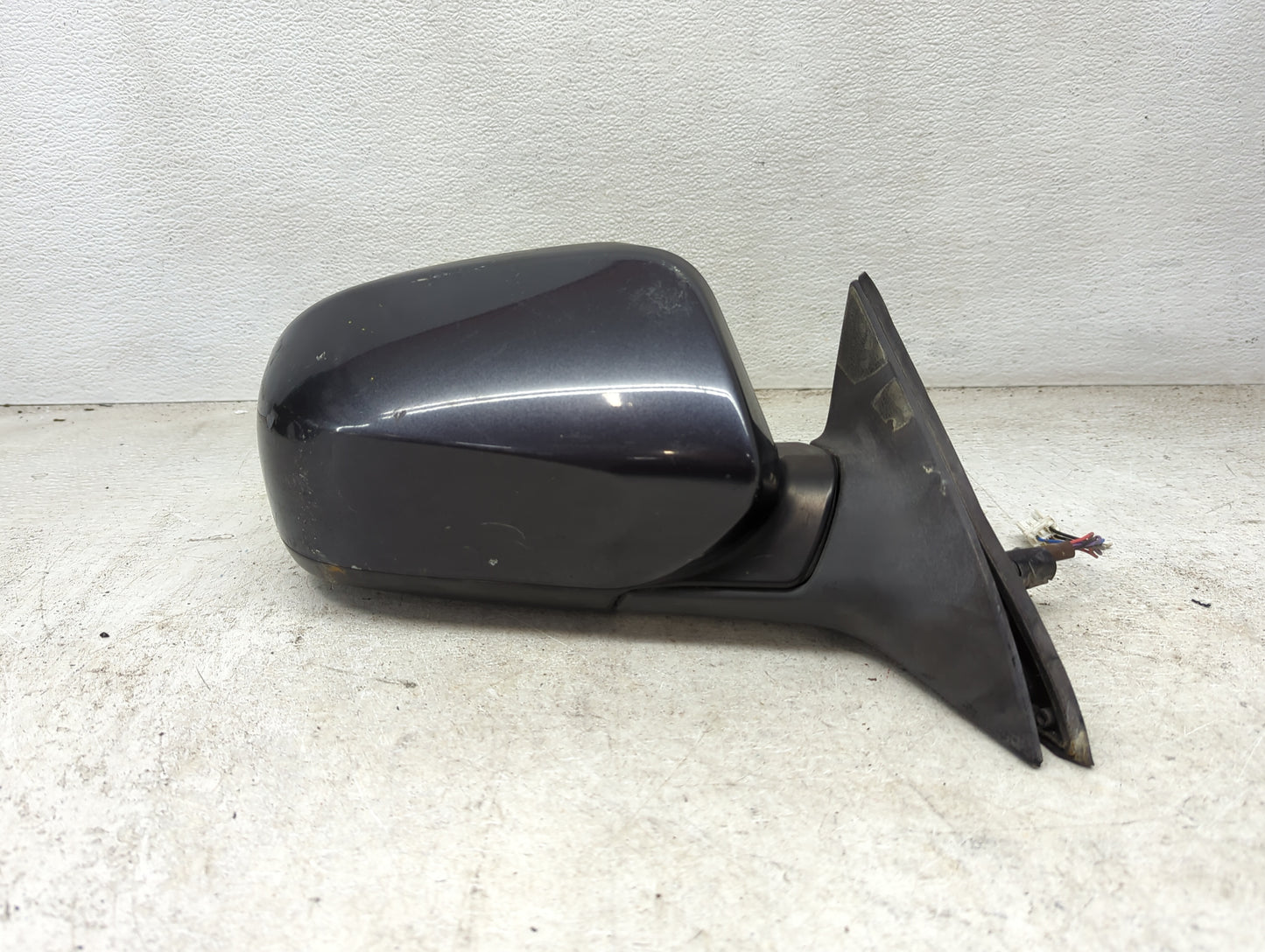 2011-2014 Subaru Legacy Passenger Side View Mirror - Right Door Mirror OEM Used - Oemusedautoparts1.com