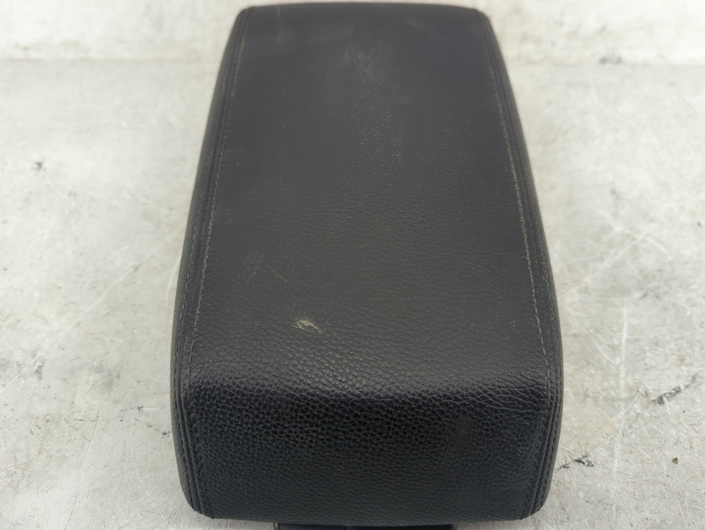 2011 Subaru Legacy Center Console Armrest Cover Lid Fits OEM Used Auto Parts - Oemusedautoparts1.com