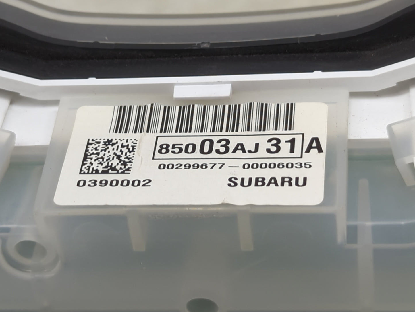 2011 Subaru Legacy Instrument Cluster Speedometer Gauges P/N:85003AJ31A Miles: Fits OEM Used Auto Parts - Oemusedautoparts1.