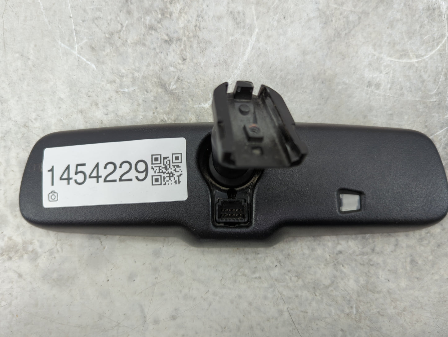 2011 Subaru Legacy Interior Rear View Mirror Oem Black - Oemusedautoparts1.com