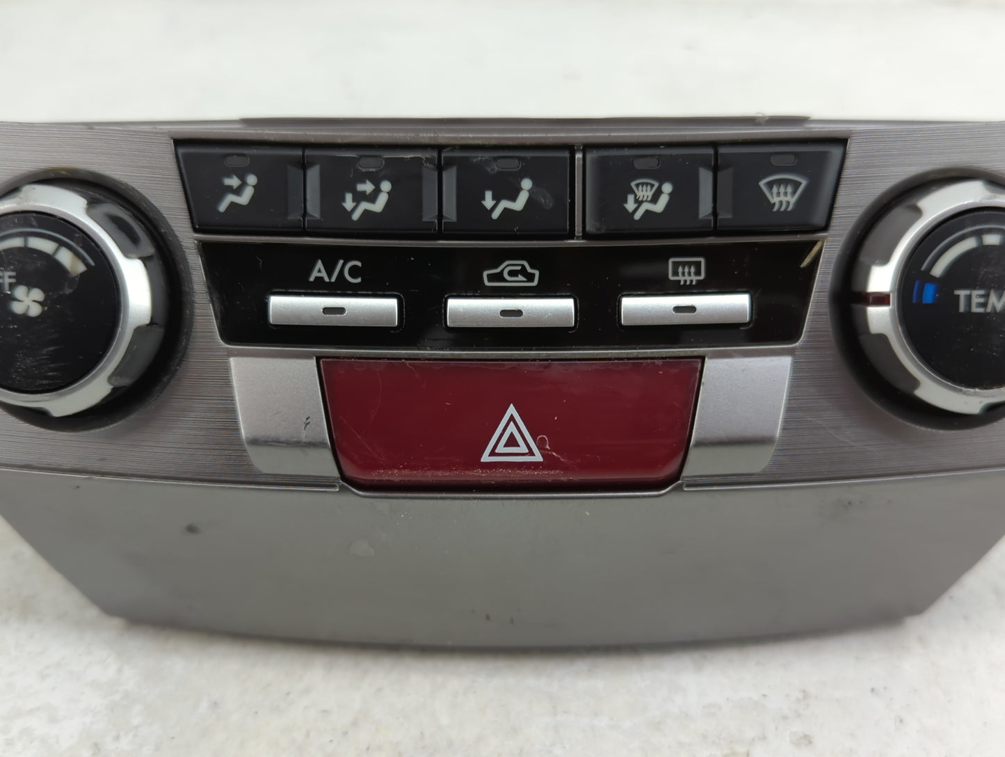 2010-2014 Subaru Legacy Climate Control Module Temperature AC/Heater Replacement P/N:7231AJ08A Fits Fits 2010 2011 2012 2013