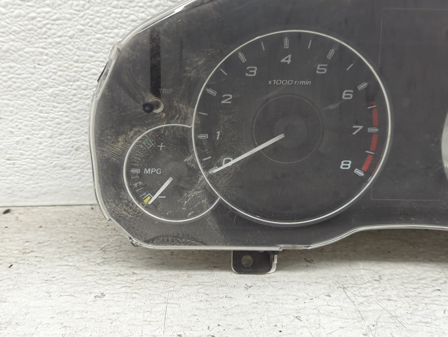 2011-2011 Subaru Legacy Speedometer Instrument Cluster Gauges 85003aj31a - Oemusedautoparts1.com