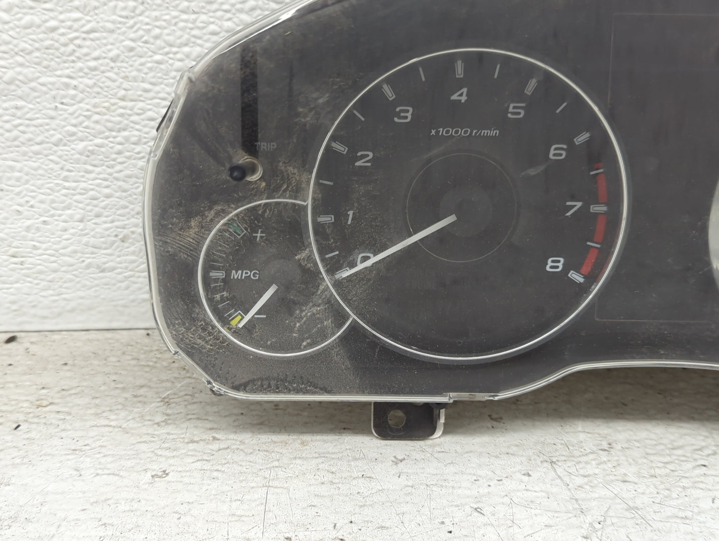 2011-2011 Subaru Legacy Speedometer Instrument Cluster Gauges 85003aj31a - Oemusedautoparts1.com