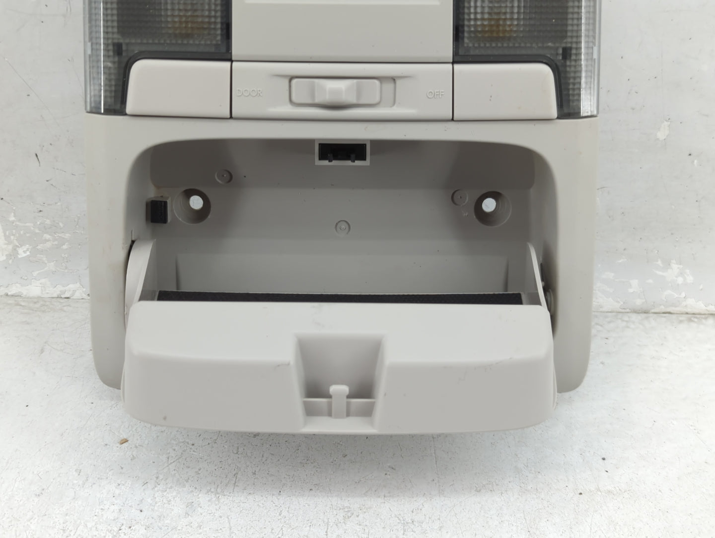 2011 Subaru Legacy Overhead Roof Console - Oemusedautoparts1.com