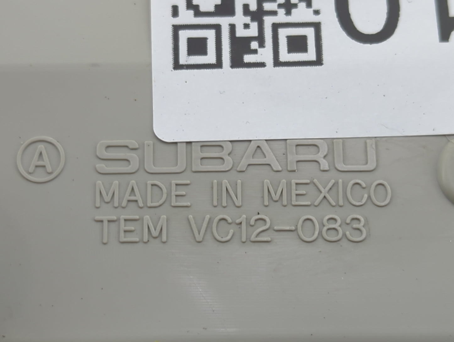 2011 Subaru Legacy Overhead Roof Console - Oemusedautoparts1.com