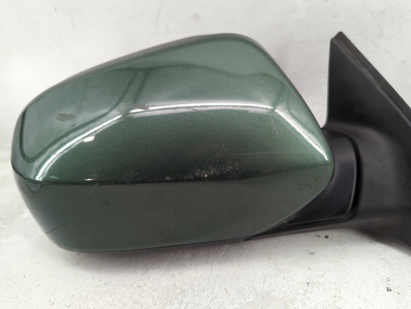 2011-2014 Subaru Legacy Passenger Side View Mirror - Right Door Mirror OEM Used - Oemusedautoparts1.com