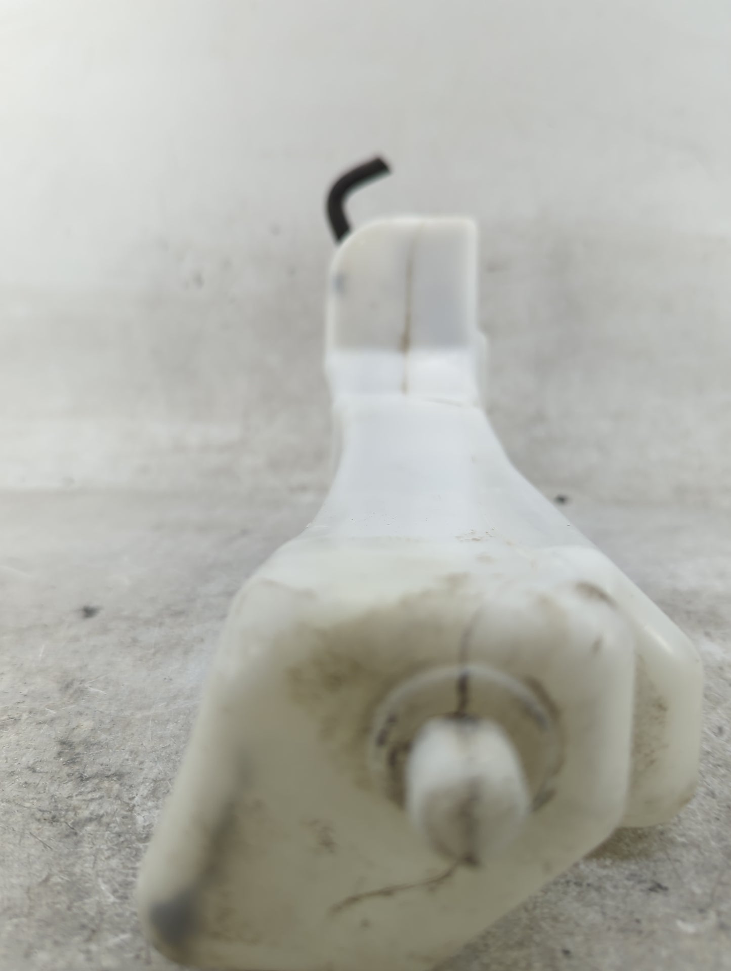 2005-2019 Subaru Legacy Radiator Coolant Overflow Expansion Tank Bottle 1459939 - Oemusedautoparts1.com