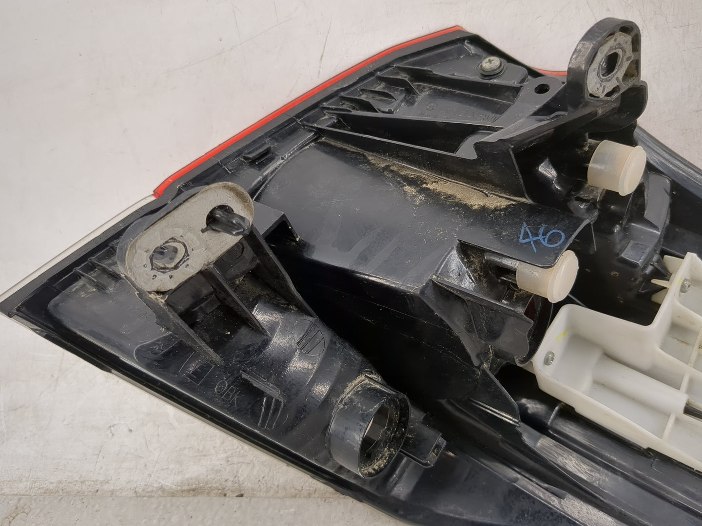 2010-2013 Subaru Legacy Tail Light Assembly Driver Left OEM P/N:2XL 946 093 Fits Fits 2010 2011 2012 2013 OEM Used Auto Part