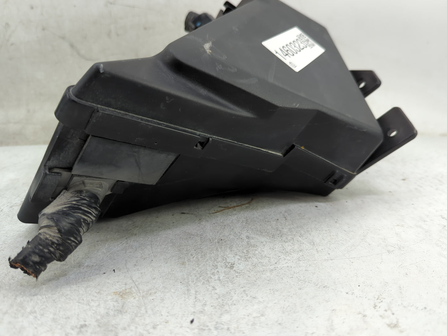 2010-2014 Subaru Legacy Fusebox Fuse Box Panel Relay Module P/N:MB7026008 Fits Fits 2010 2011 2012 2013 2014 OEM Used Auto P