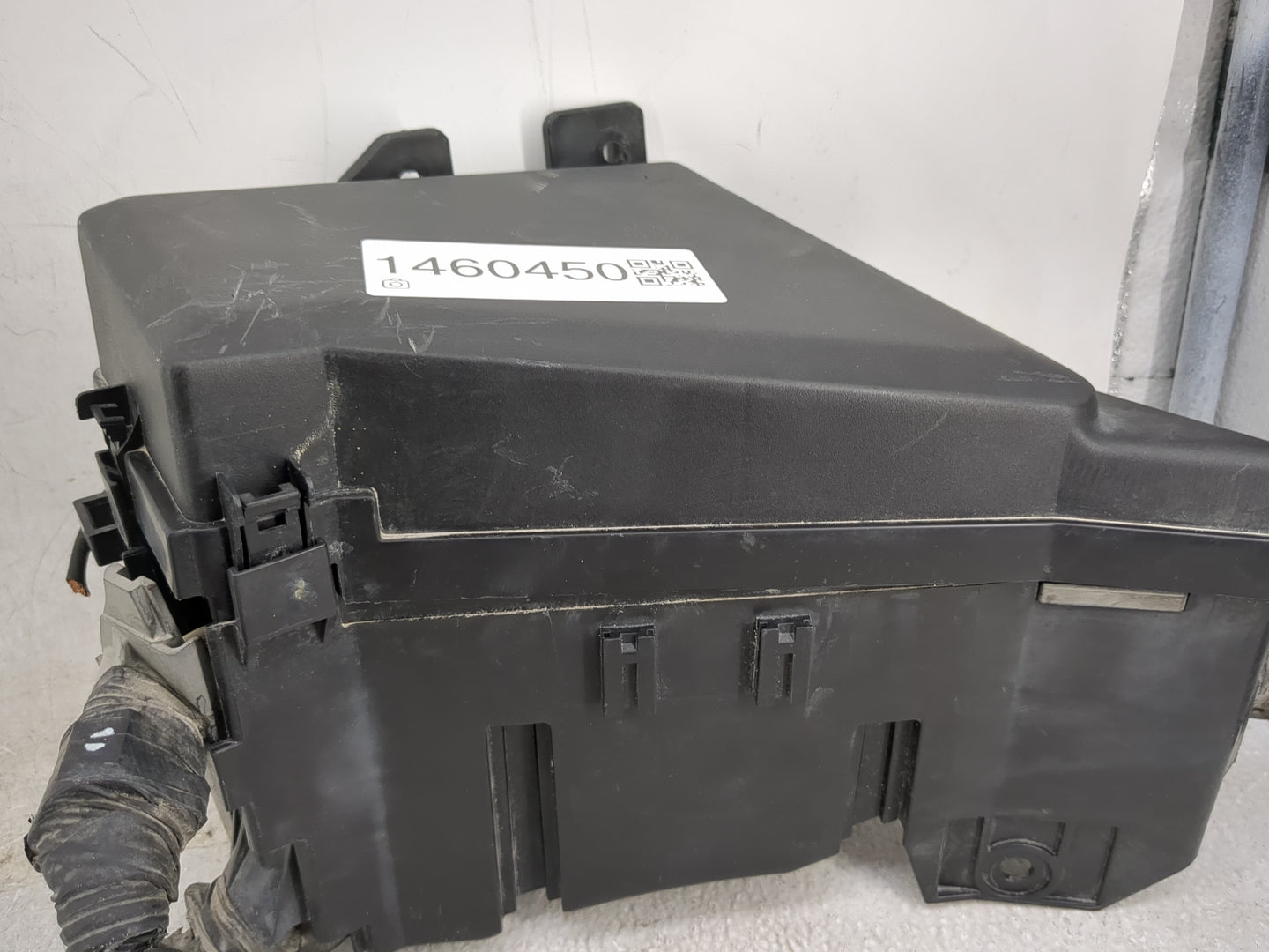 2010-2014 Subaru Legacy Fusebox Fuse Box Panel Relay Module P/N:MB702800B Fits Fits 2010 2011 2012 2013 2014 OEM Used Auto P