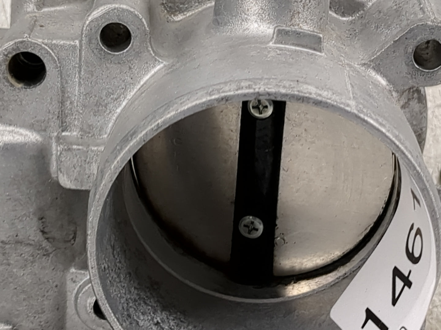 2010-2012 Subaru Legacy Throttle Body P/N:16112AA350 2N21-1251 Fits Fits 2010 2011 2012 OEM Used Auto Parts - Oemusedautopar