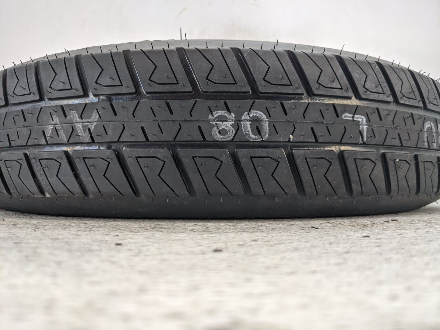 2010-2014 Subaru Legacy Spare Donut Tire Wheel Rim Oem 1461485 - Oemusedautoparts1.com