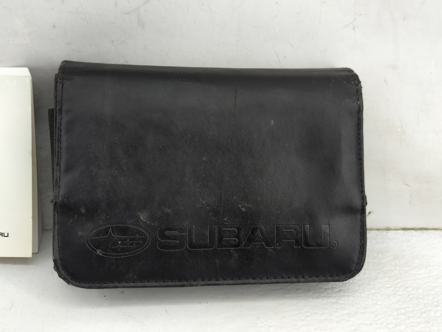 2011 Subaru Legacy Owners Manual Book Guide P/N:A2470BE-C MSA5M1104A OEM Used Auto Parts - Oemusedautoparts1.com