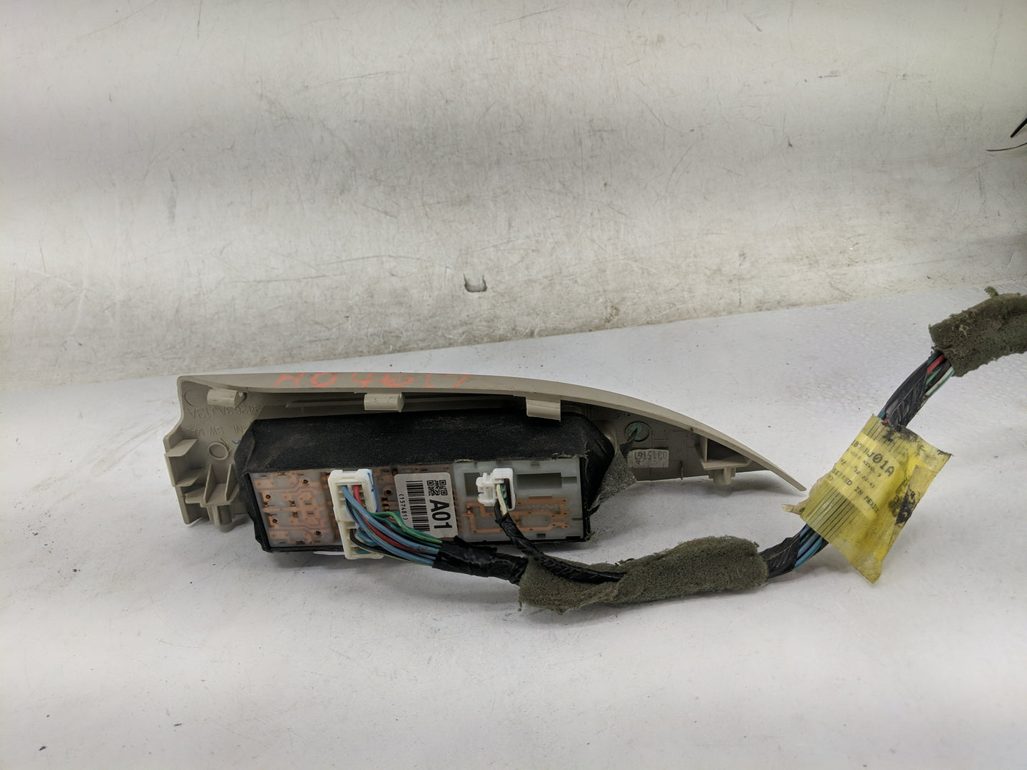 2011-2012 Subaru Legacy Master Power Window Switch Replacement Driver Side Left P/N:157481 Fits Fits 2011 2012 OEM Used Auto