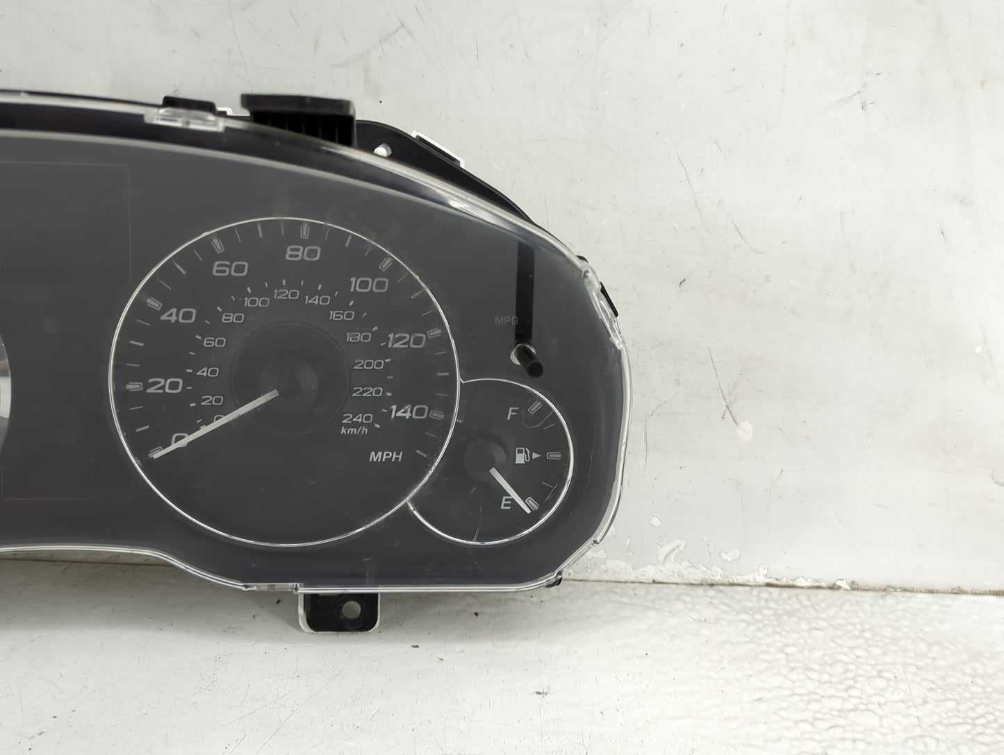 2011 Subaru Legacy Instrument Cluster Speedometer Gauges P/N:85003AJ31A Miles:129K Fits OEM Used Auto Parts - Oemusedautopar