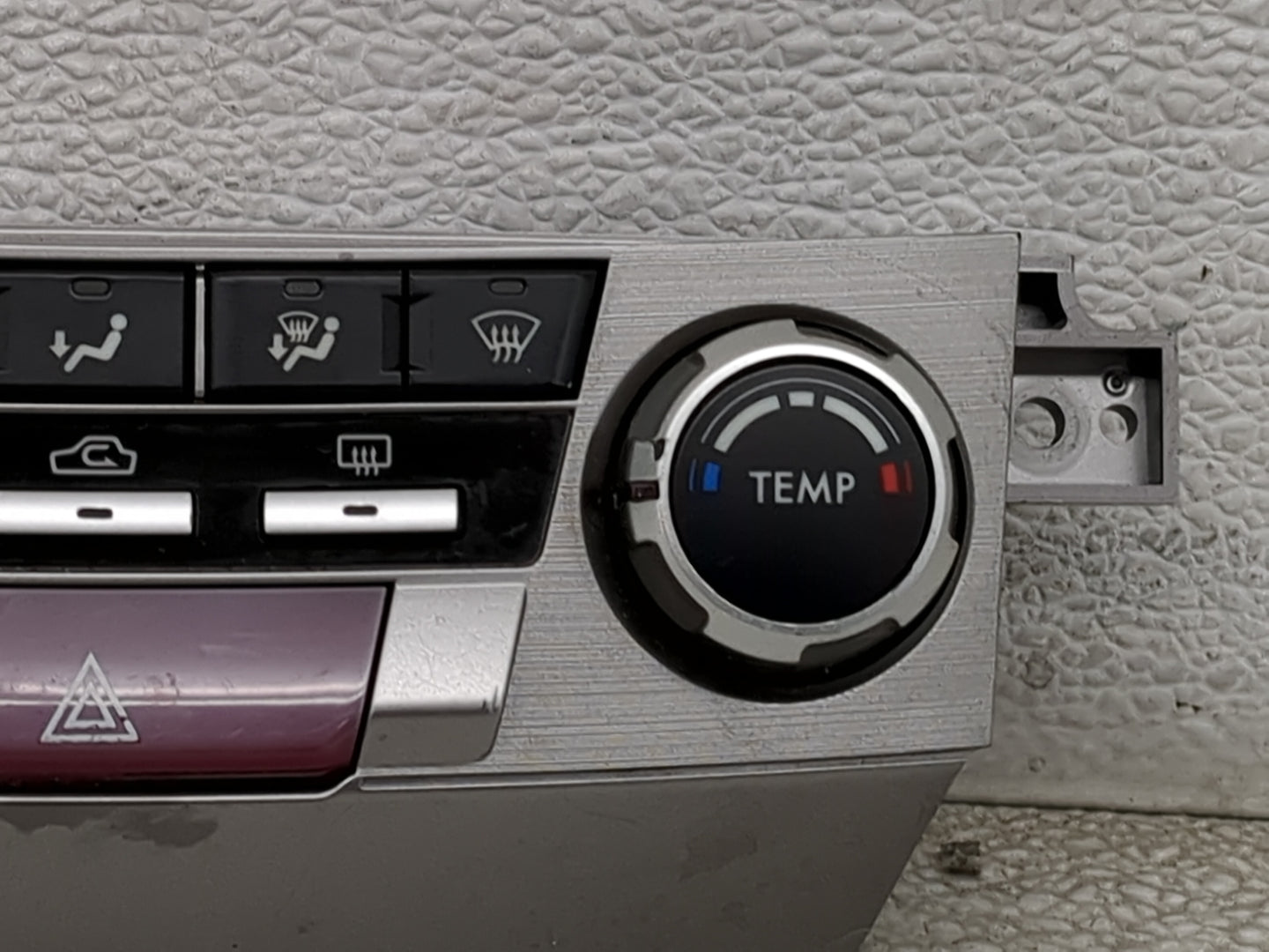 2010-2014 Subaru Legacy Climate Control Module Temperature AC/Heater Replacement P/N:72311AJ08A Fits Fits 2010 2011 2012 201