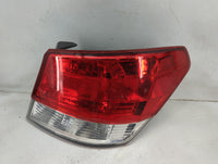 2010-2014 Subaru Legacy Tail Light Assembly Passenger Right OEM P/N:2XL 946 098 Fits Fits 2010 2011 2012 2013 2014 OEM Used 