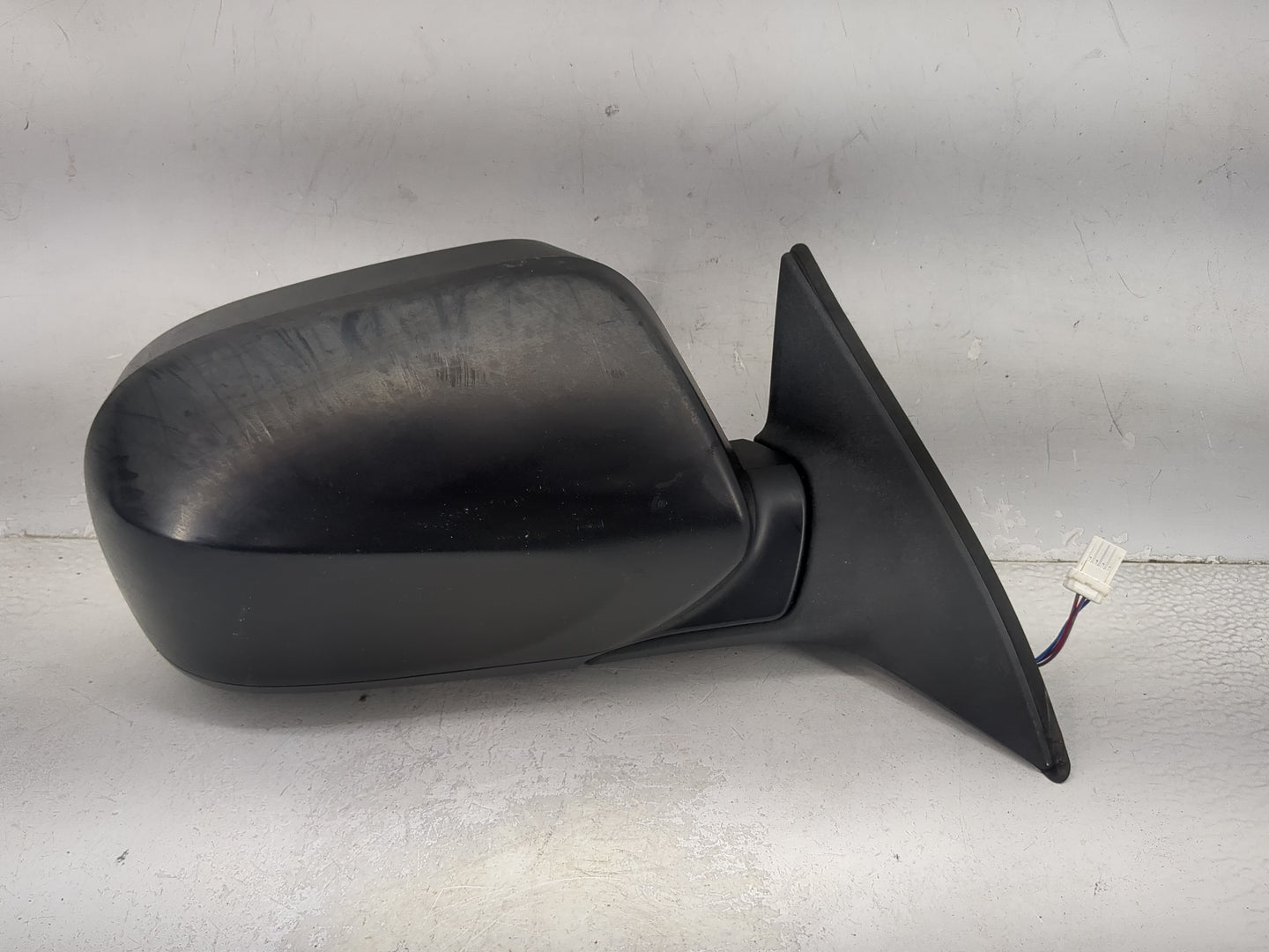 2011-2014 Subaru Legacy Passenger Side View Mirror - Right Door Mirror OEM Used - Oemusedautoparts1.com