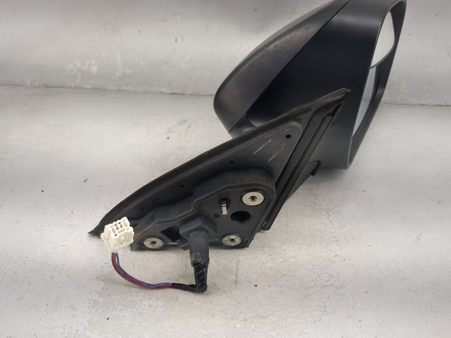 2011-2014 Subaru Legacy Passenger Side View Mirror - Right Door Mirror OEM Used - Oemusedautoparts1.com