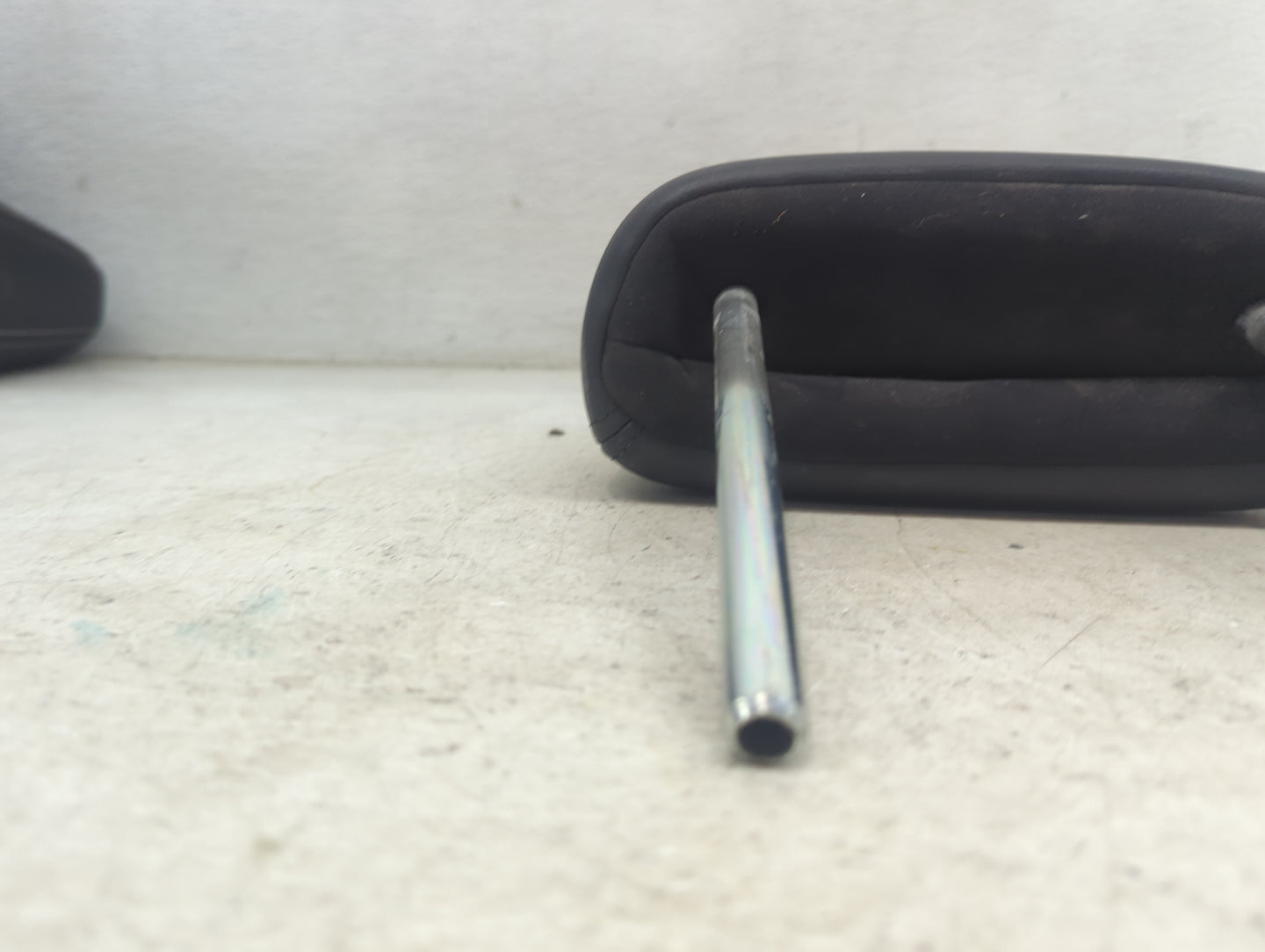 2011 Subaru Legacy Headrest Head Rest Rear Seat Fits OEM Used Auto Parts - Oemusedautoparts1.com