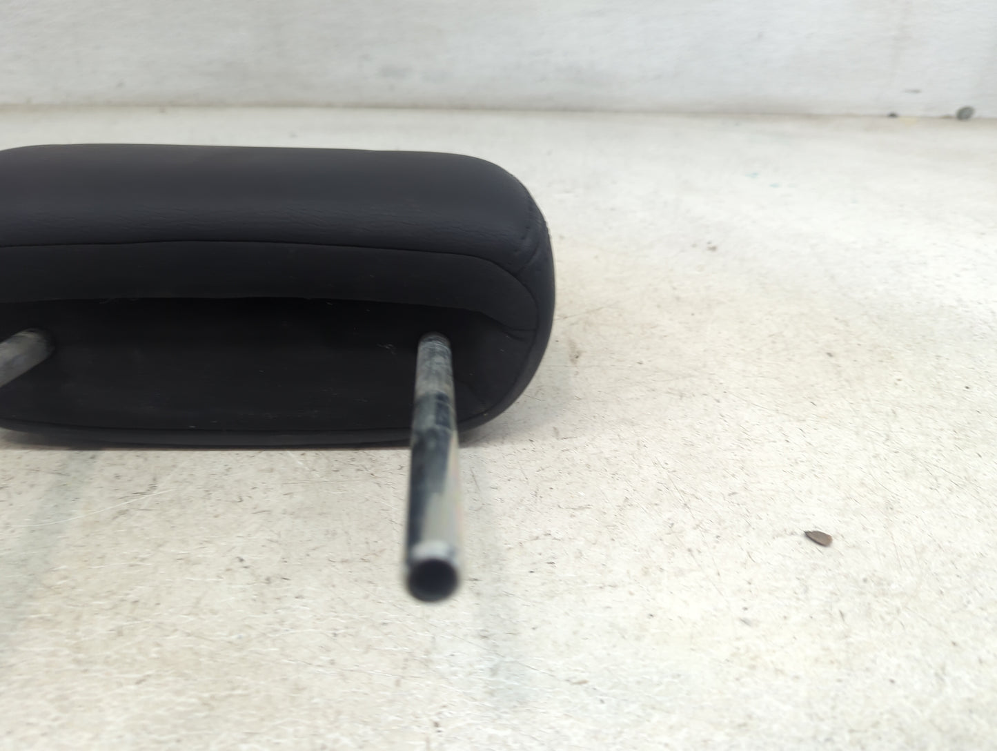2011 Subaru Legacy Headrest Head Rest Rear Seat Fits OEM Used Auto Parts - Oemusedautoparts1.com