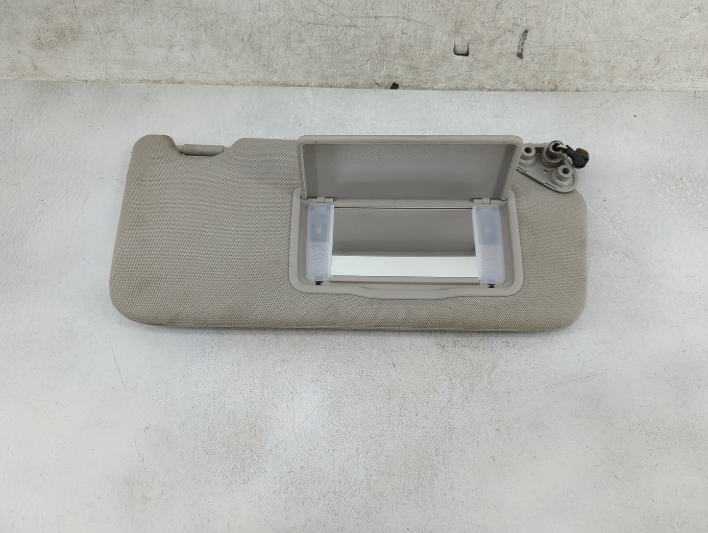 2010-2014 Subaru Legacy Sun Visor Shade Replacement Passenger Right Mirror Fits Fits 2010 2011 2012 2013 2014 OEM Used Auto 
