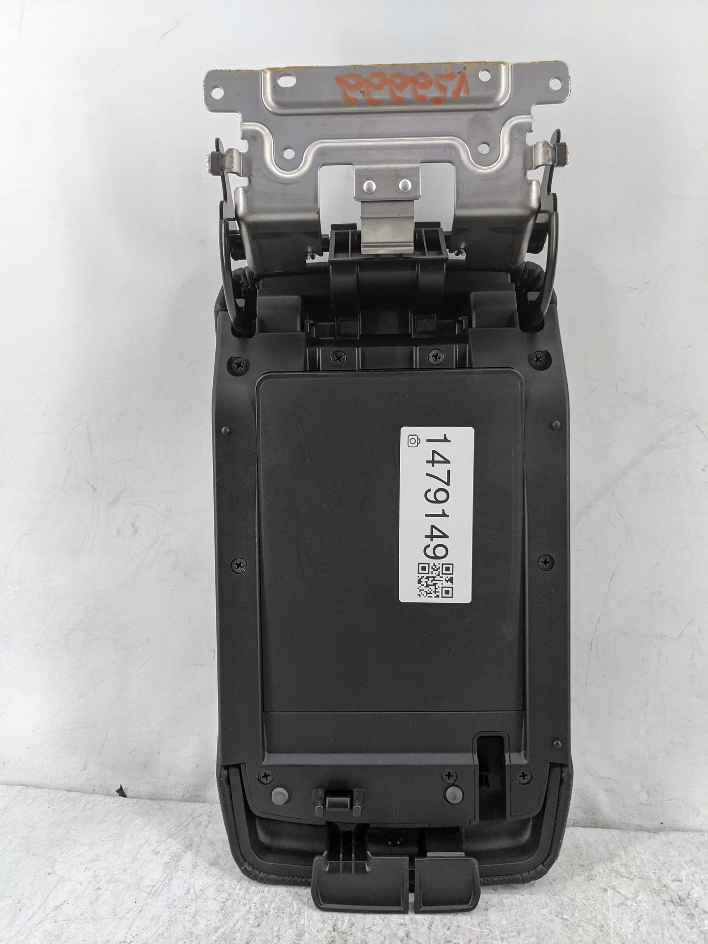 2011 Subaru Legacy Center Console Armrest Cover Lid Fits OEM Used Auto Parts - Oemusedautoparts1.com