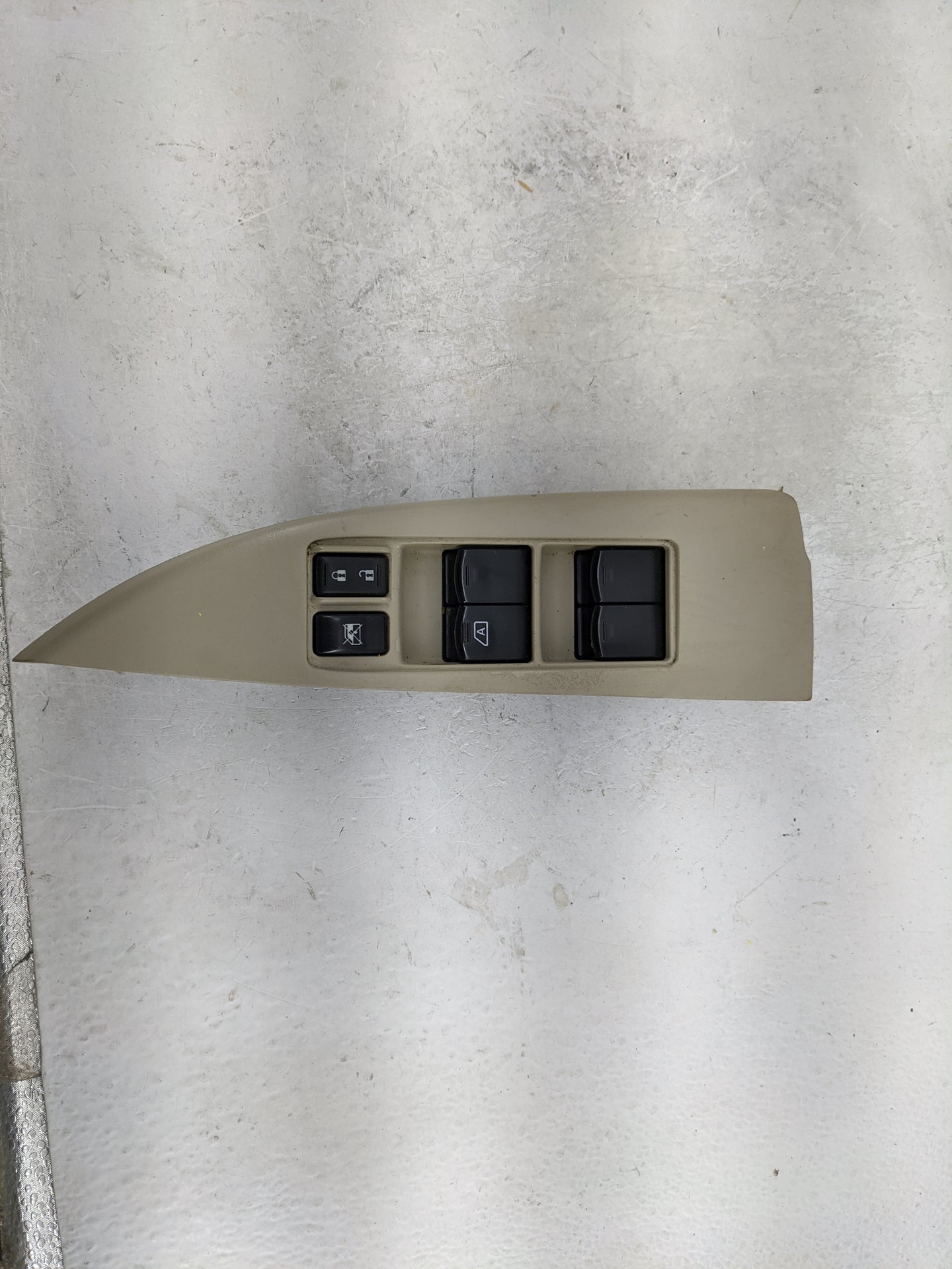 2011-2012 Subaru Legacy Master Power Window Switch Replacement Driver Side Left Fits Fits 2011 2012 OEM Used Auto Parts - Oe