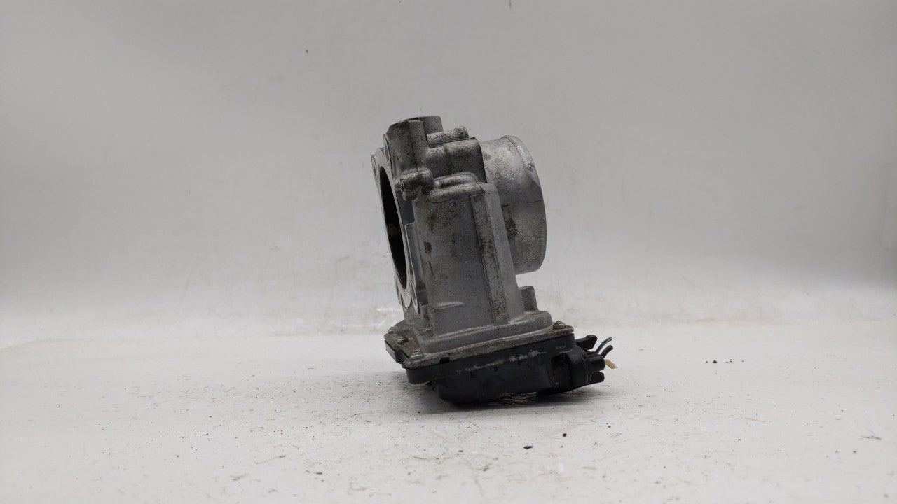 2010-2012 Subaru Legacy Throttle Body P/N:16112AA350 Fits Fits 2010 2011 2012 OEM Used Auto Parts - Oemusedautoparts1.com