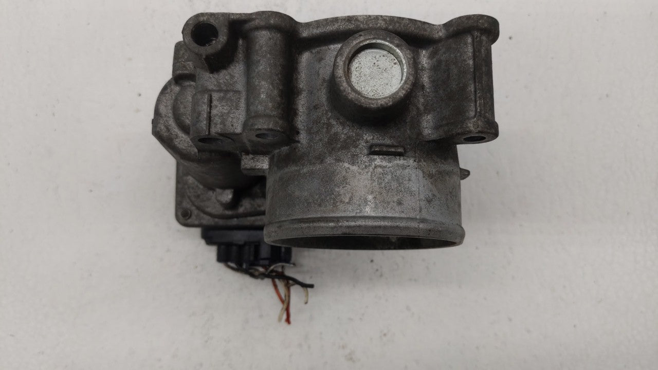 2010-2012 Subaru Legacy Throttle Body P/N:16112AA350 Fits Fits 2010 2011 2012 OEM Used Auto Parts - Oemusedautoparts1.com