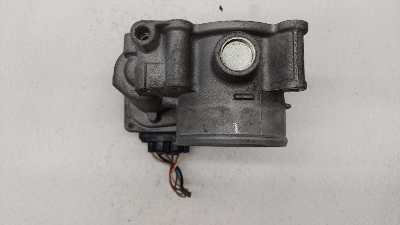 2010-2012 Subaru Legacy Throttle Body P/N:16112AA350 Fits Fits 2010 2011 2012 OEM Used Auto Parts - Oemusedautoparts1.com