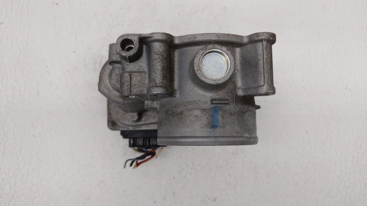 2010-2012 Subaru Legacy Throttle Body P/N:16112AA350 Fits Fits 2010 2011 2012 OEM Used Auto Parts - Oemusedautoparts1.com