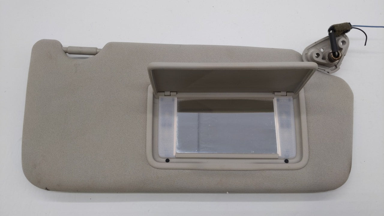 2010-2014 Subaru Legacy Sun Visor Shade Replacement Passenger Right Mirror Fits Fits 2010 2011 2012 2013 2014 OEM Used Auto 