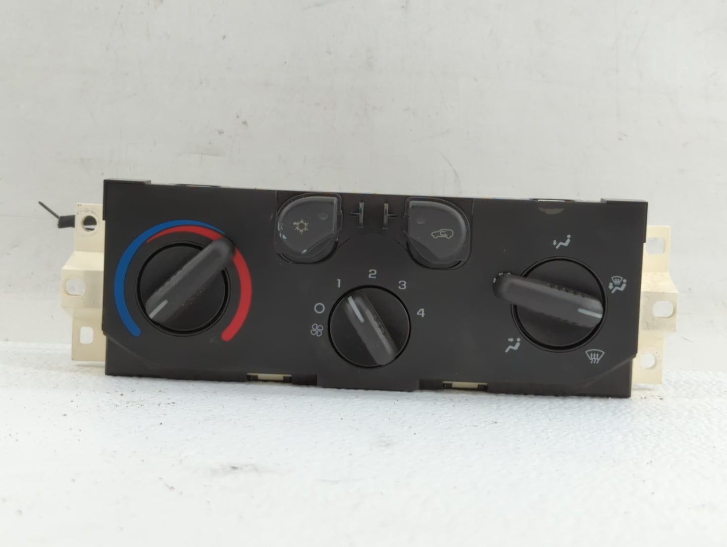 2010-2014 Subaru Legacy Climate Control Module Temperature AC/Heater Replacement P/N:152385155264 Fits OEM Used Auto Parts -