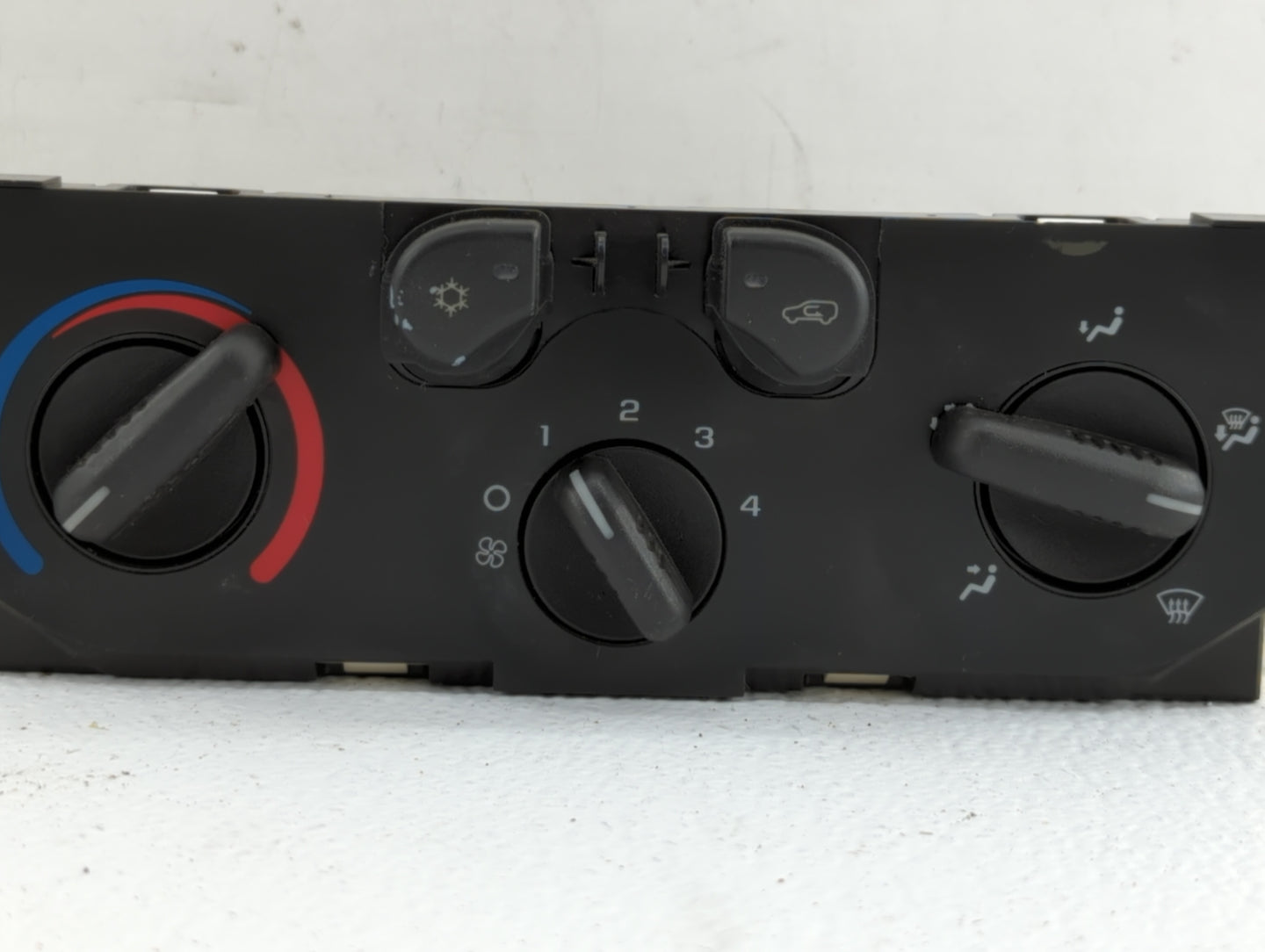 2010-2014 Subaru Legacy Climate Control Module Temperature AC/Heater Replacement P/N:152385155264 Fits OEM Used Auto Parts -