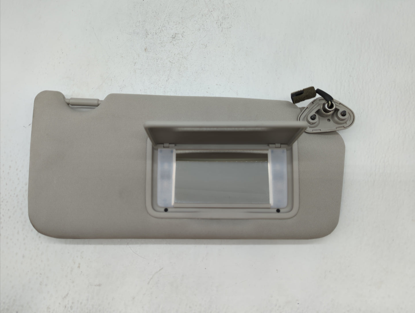 2010-2014 Subaru Legacy Sun Visor Shade Replacement Passenger Right Mirror Fits Fits 2010 2011 2012 2013 2014 OEM Used Auto 