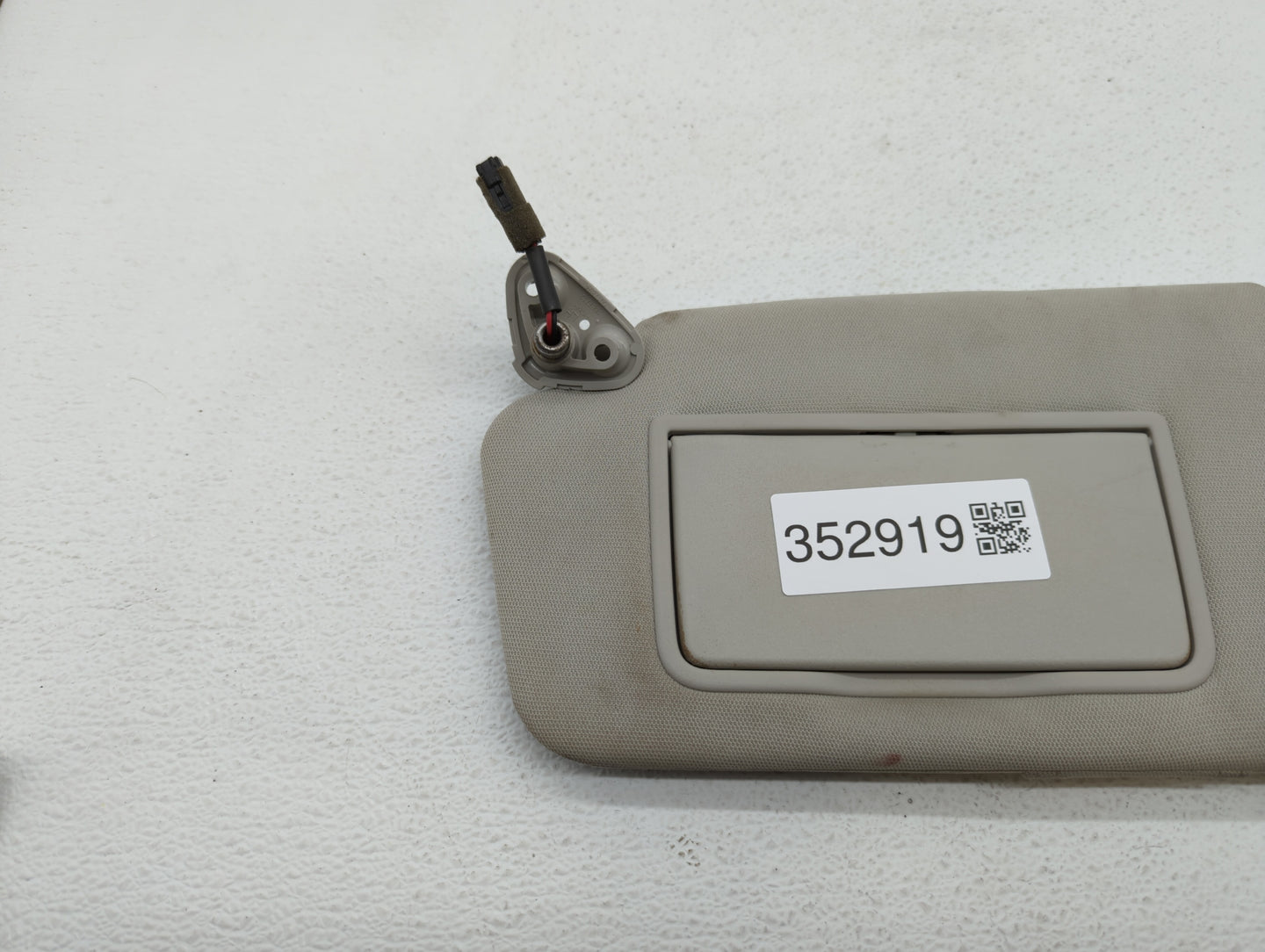 2010-2014 Subaru Legacy Sun Visor Shade Replacement Driver Left Mirror Fits Fits 2010 2011 2012 2013 2014 OEM Used Auto Part