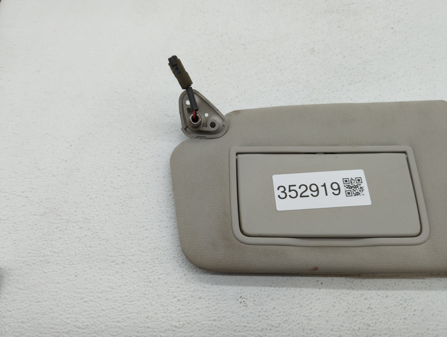 2010-2014 Subaru Legacy Sun Visor Shade Replacement Driver Left Mirror Fits Fits 2010 2011 2012 2013 2014 OEM Used Auto Part