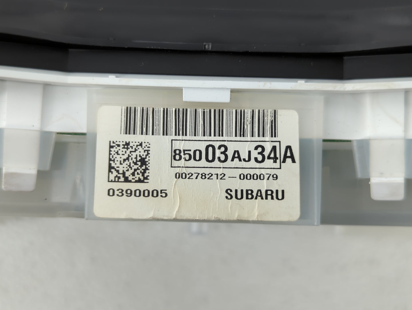 2011 Subaru Legacy Instrument Cluster Speedometer Gauges P/N:85003AJ34A Fits OEM Used Auto Parts - Oemusedautoparts1.com