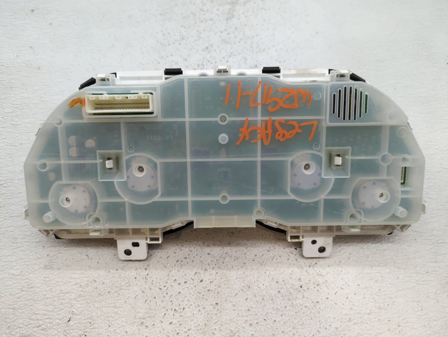 2011 Subaru Legacy Instrument Cluster Speedometer Gauges P/N:85003AJ31A Fits OEM Used Auto Parts - Oemusedautoparts1.com