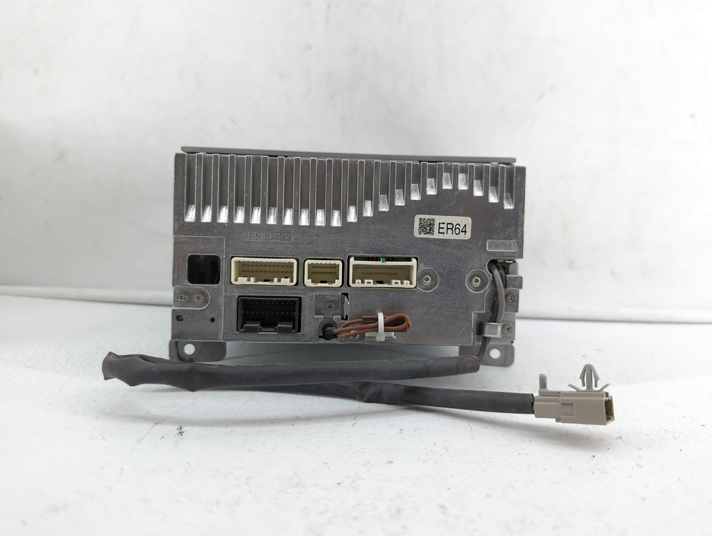 2010-2012 Subaru Legacy Am Fm Cd Player Radio Receiver - Oemusedautoparts1.com