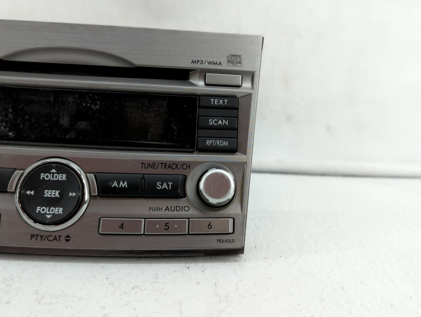 2010-2012 Subaru Legacy Am Fm Cd Player Radio Receiver - Oemusedautoparts1.com