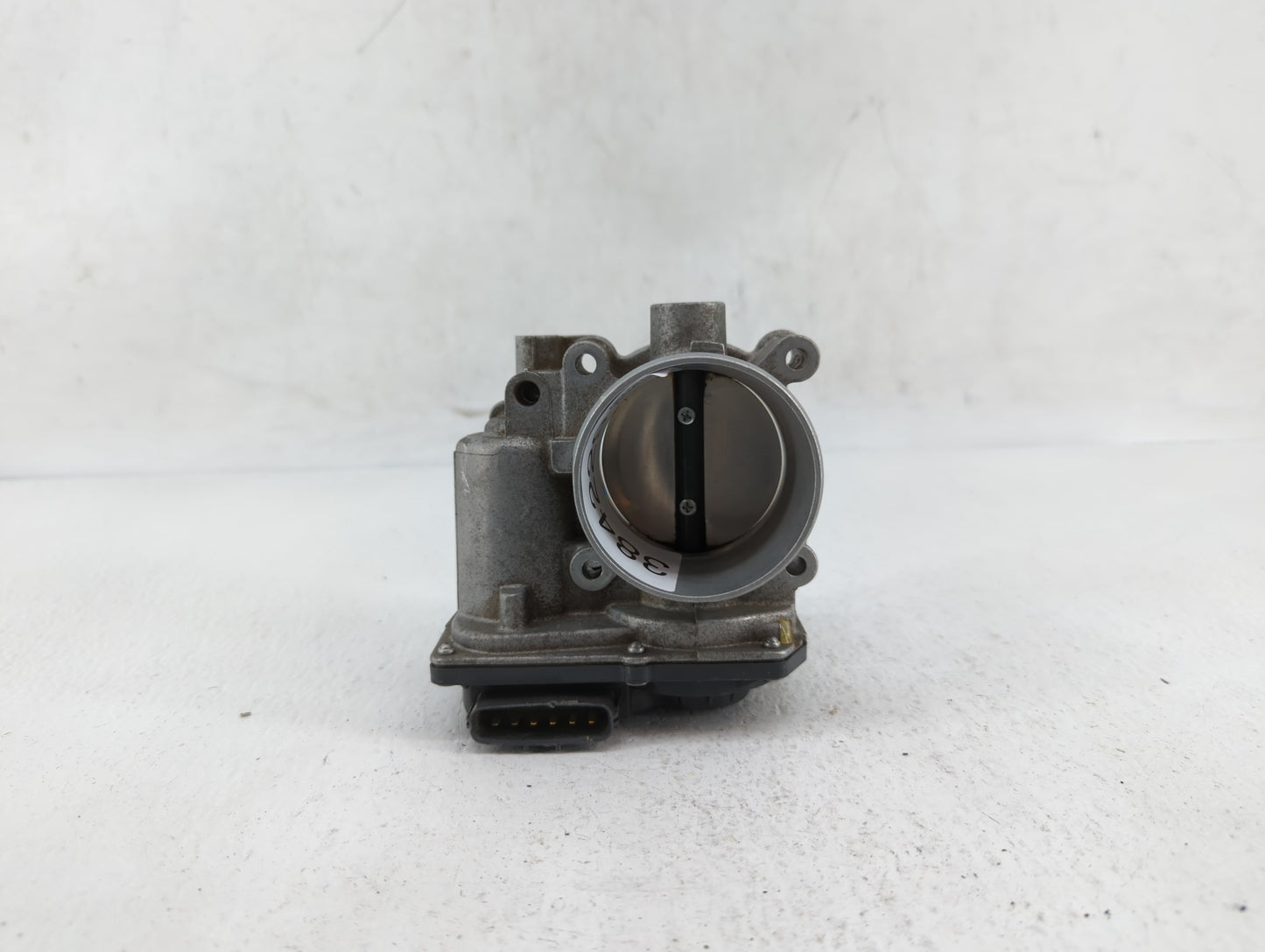 2010-2012 Subaru Legacy Throttle Body P/N:16112AA350 Fits Fits 2010 2011 2012 OEM Used Auto Parts - Oemusedautoparts1.com