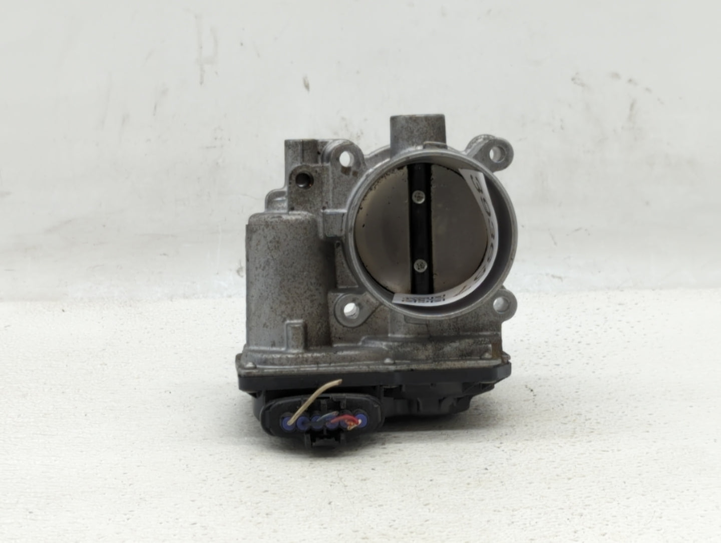 2010-2012 Subaru Legacy Throttle Body P/N:16112AA350 Fits Fits 2010 2011 2012 OEM Used Auto Parts - Oemusedautoparts1.com