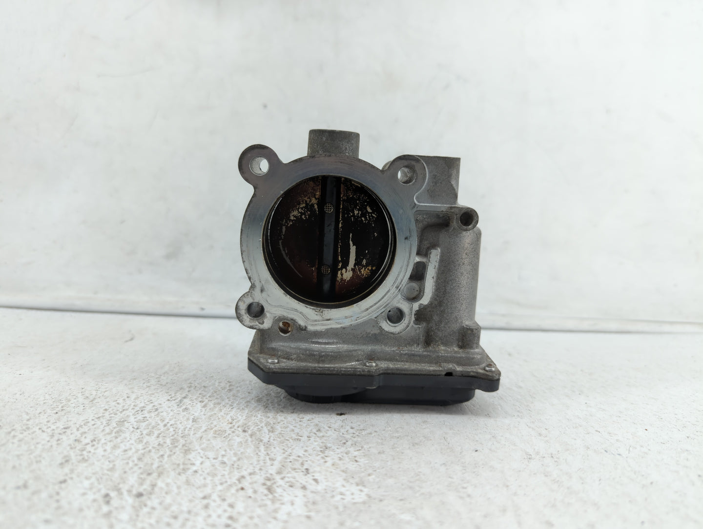 2010-2012 Subaru Legacy Throttle Body P/N:16112AA350 Fits Fits 2010 2011 2012 OEM Used Auto Parts - Oemusedautoparts1.com