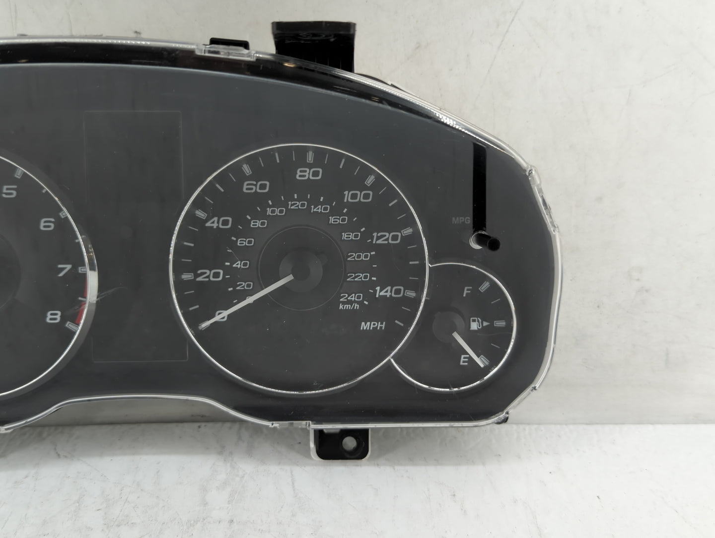 2011 Subaru Legacy Instrument Cluster Speedometer Gauges P/N:85003AJ31A Fits OEM Used Auto Parts - Oemusedautoparts1.com